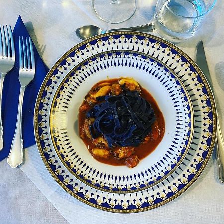 Hotel Ines Varazze Bagian luar foto