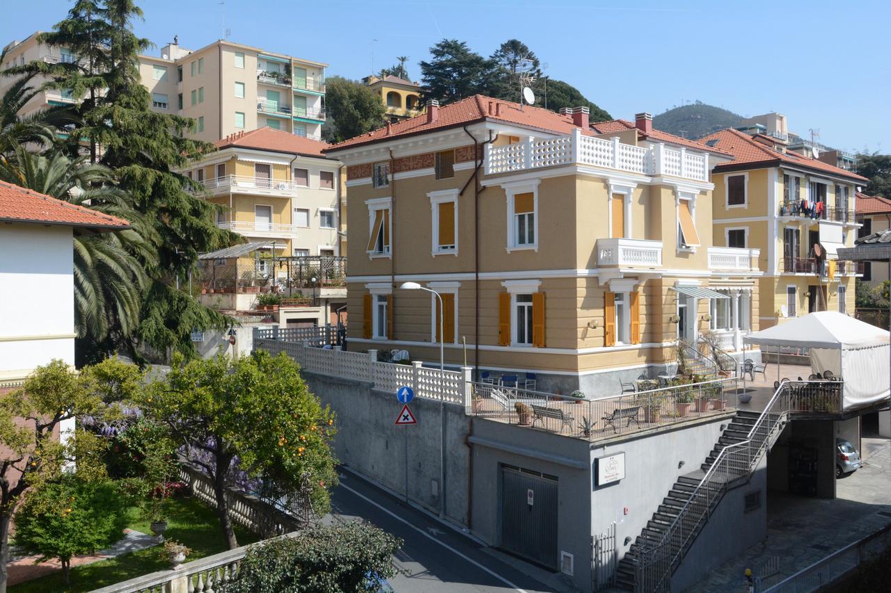 Hotel Ines Varazze Bagian luar foto